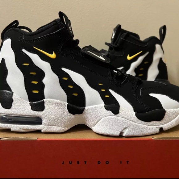 Size 11 Nike Air Diamond Turf DT Max 96 Deion Sanders main image 4